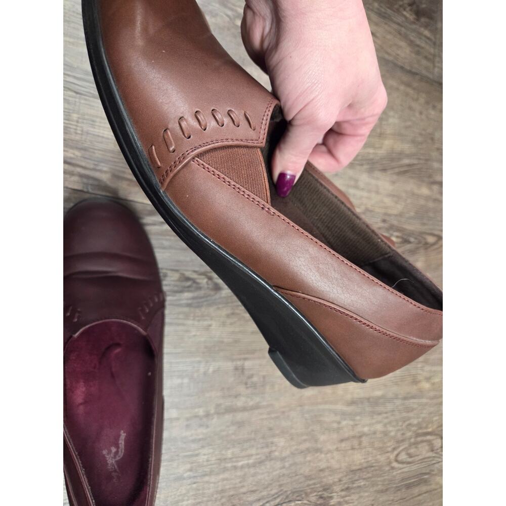 Easy Street Comfort Wear Wedge Heels Dark Red Brown Dress Shoes Size 10 - 2 Pair - Picture 9 of 10